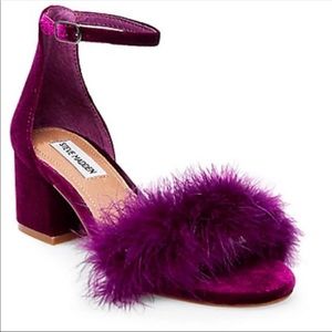NWT Steve Madden Magenta Imelda Sandals